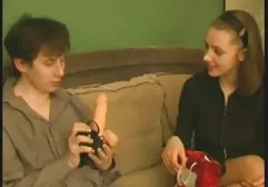 فتاة حقيقية محجبات سكس عربي الرجلين